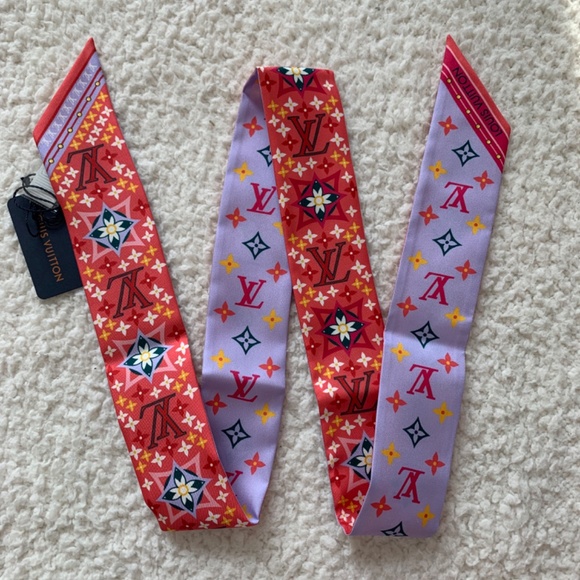 NEW LOUIS VUITTON FLOWERS FOREVER BANDEAU - M77684 - Picture 10 of 13